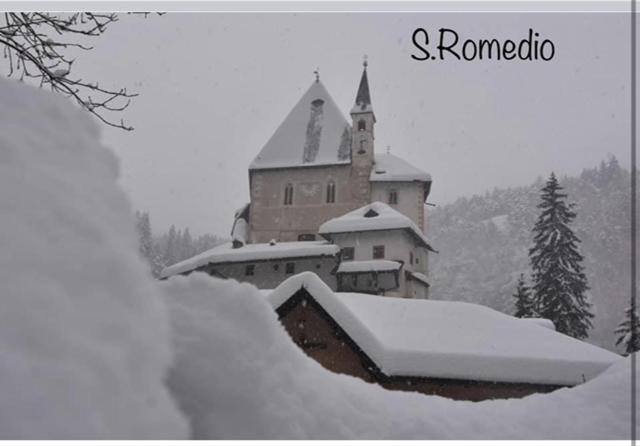 Appartamento Da Romina Con Parcheggio Gratuito サンゼーノ エクステリア 写真