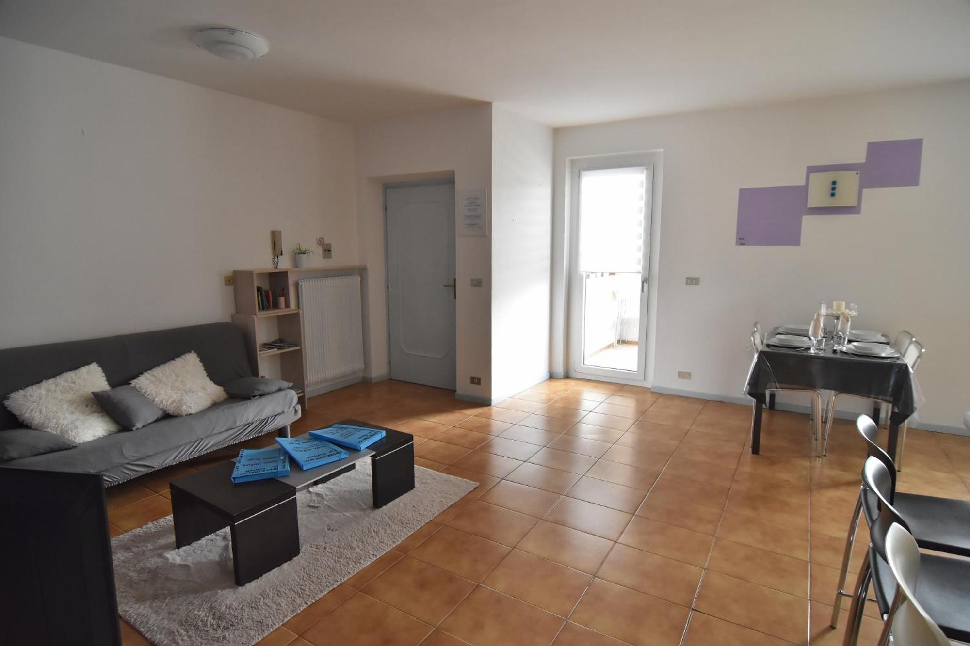 Appartamento Da Romina Con Parcheggio Gratuito サンゼーノ エクステリア 写真